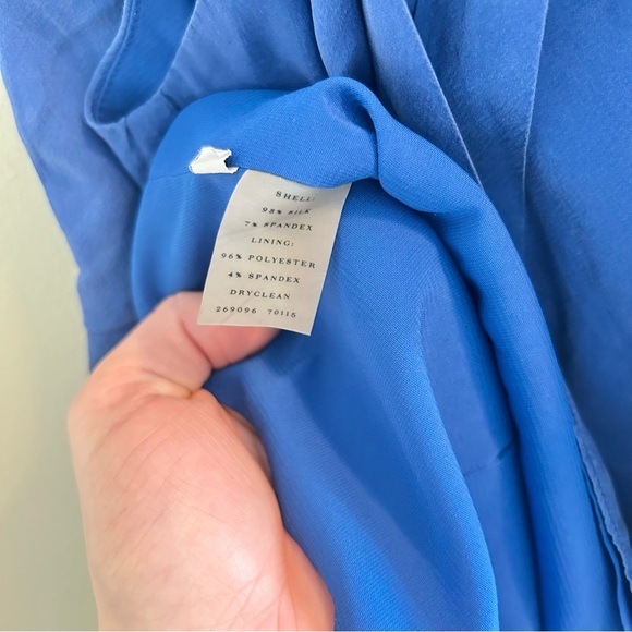 Ann Taylor Silk Tank Size 2 Blue Sleeveless Blouse Y2K Workwear Professional - Picture 4 of 10